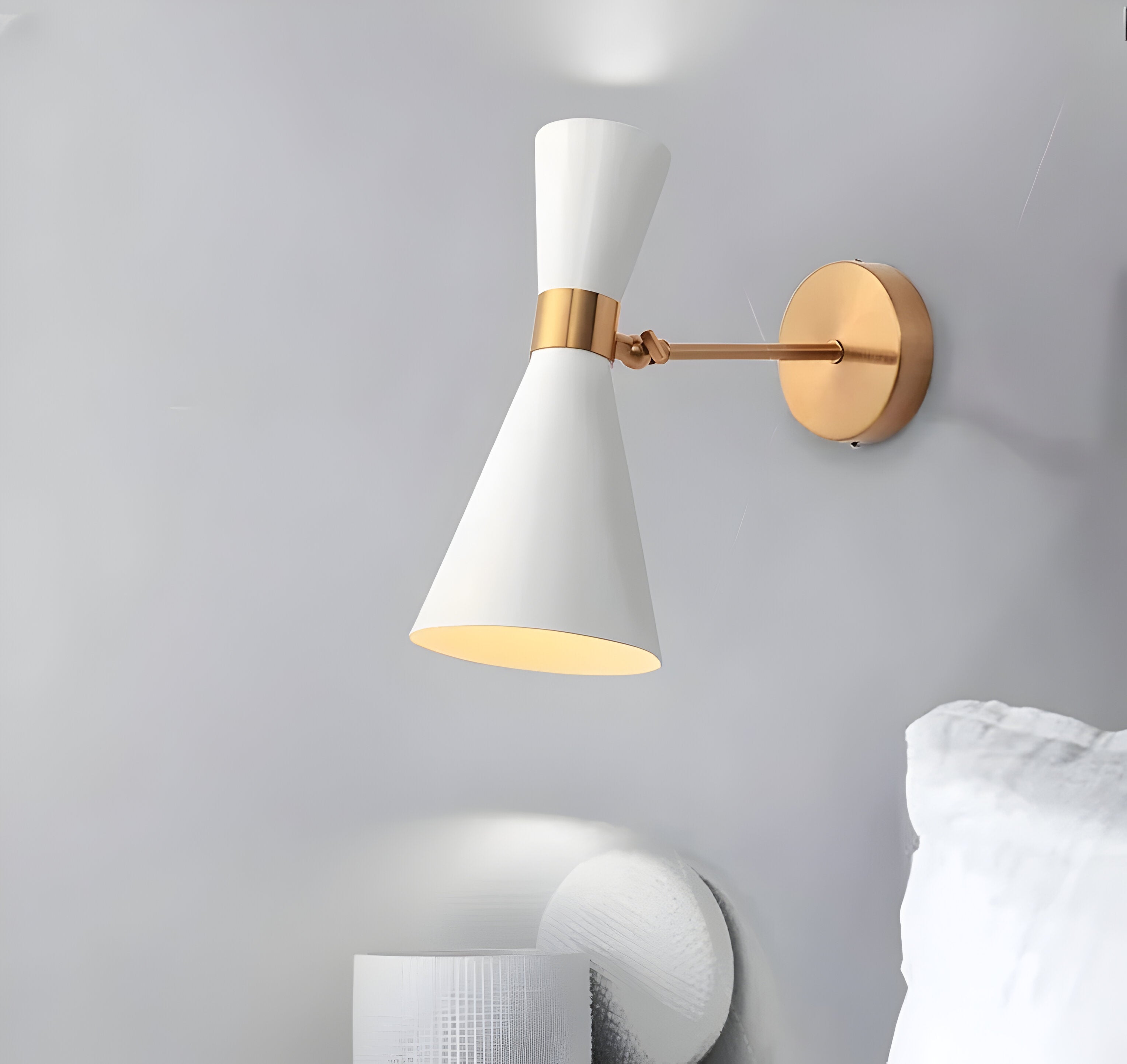 Justerbar LED væglampe up & down – minimalistisk sort/hvid design