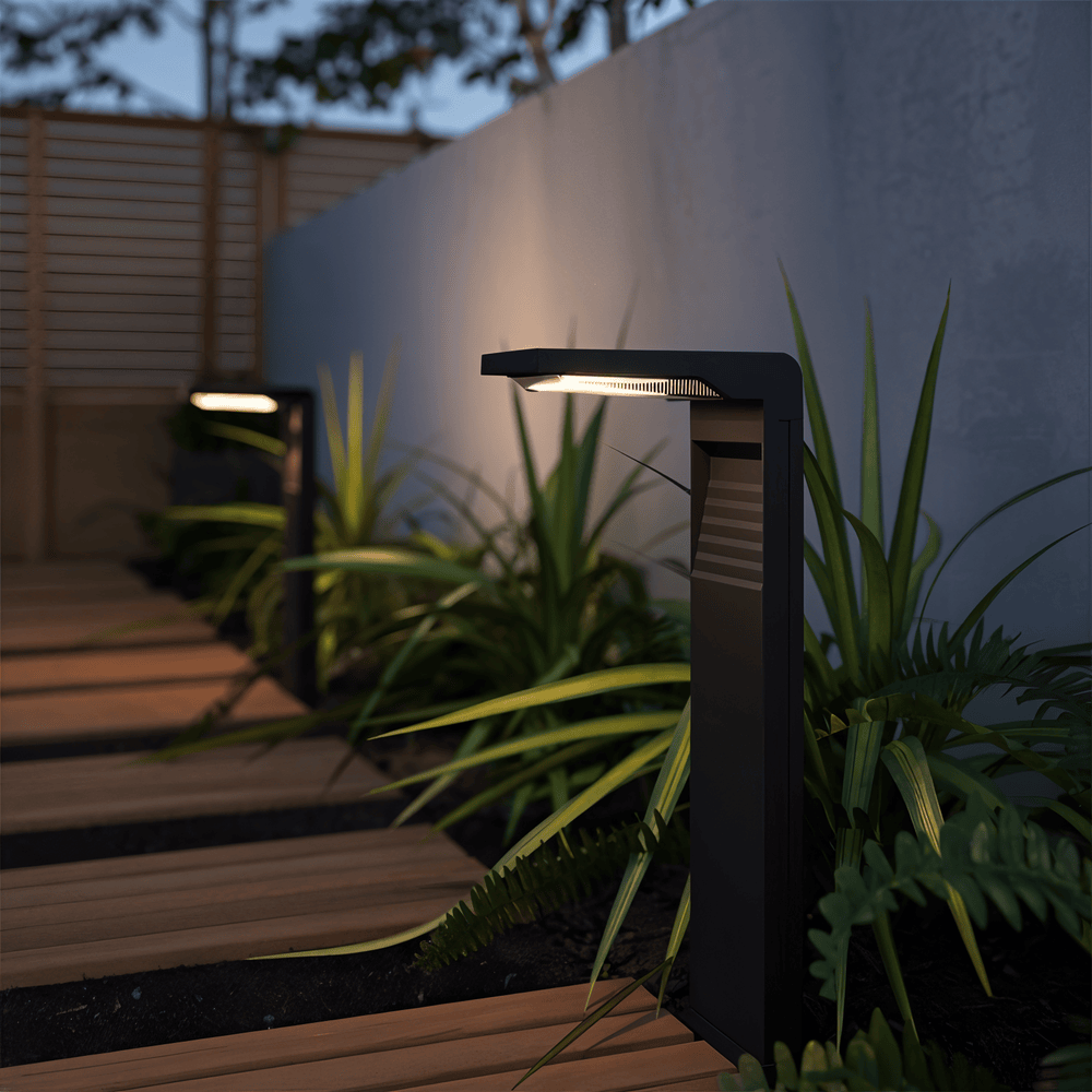 Solcelle havelampe L-formet – vejrbestandig LED belysning (IP66)