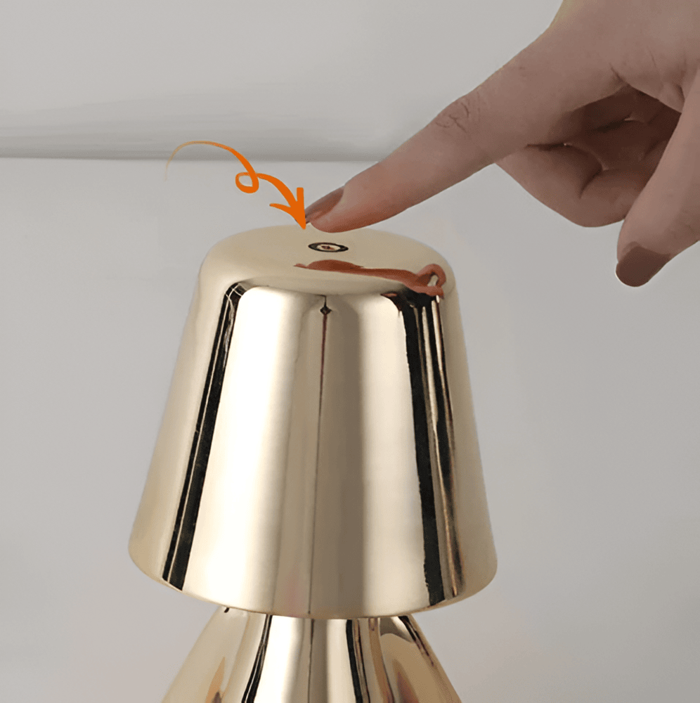 LED bordlampe med touch dæmpning – trådløs og USB genopladelig