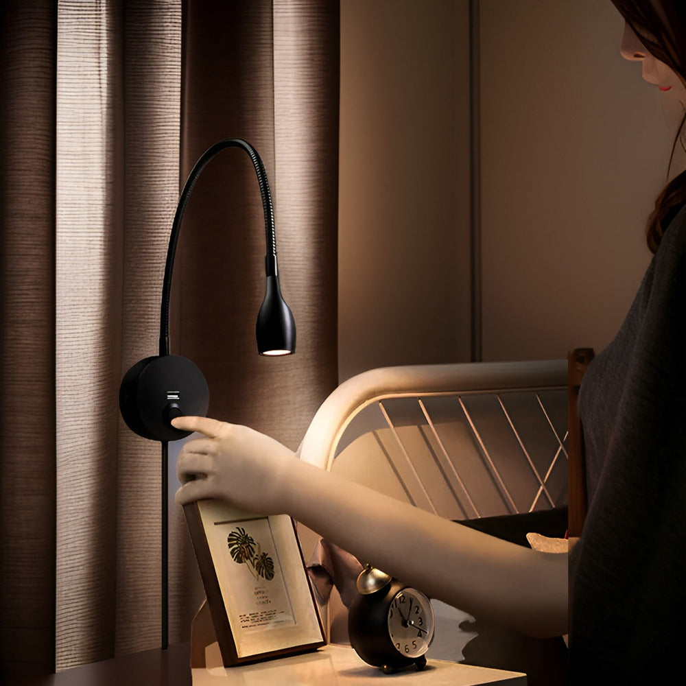 LED væglampe med touch og USB – fleksibel læselampe med svanehals