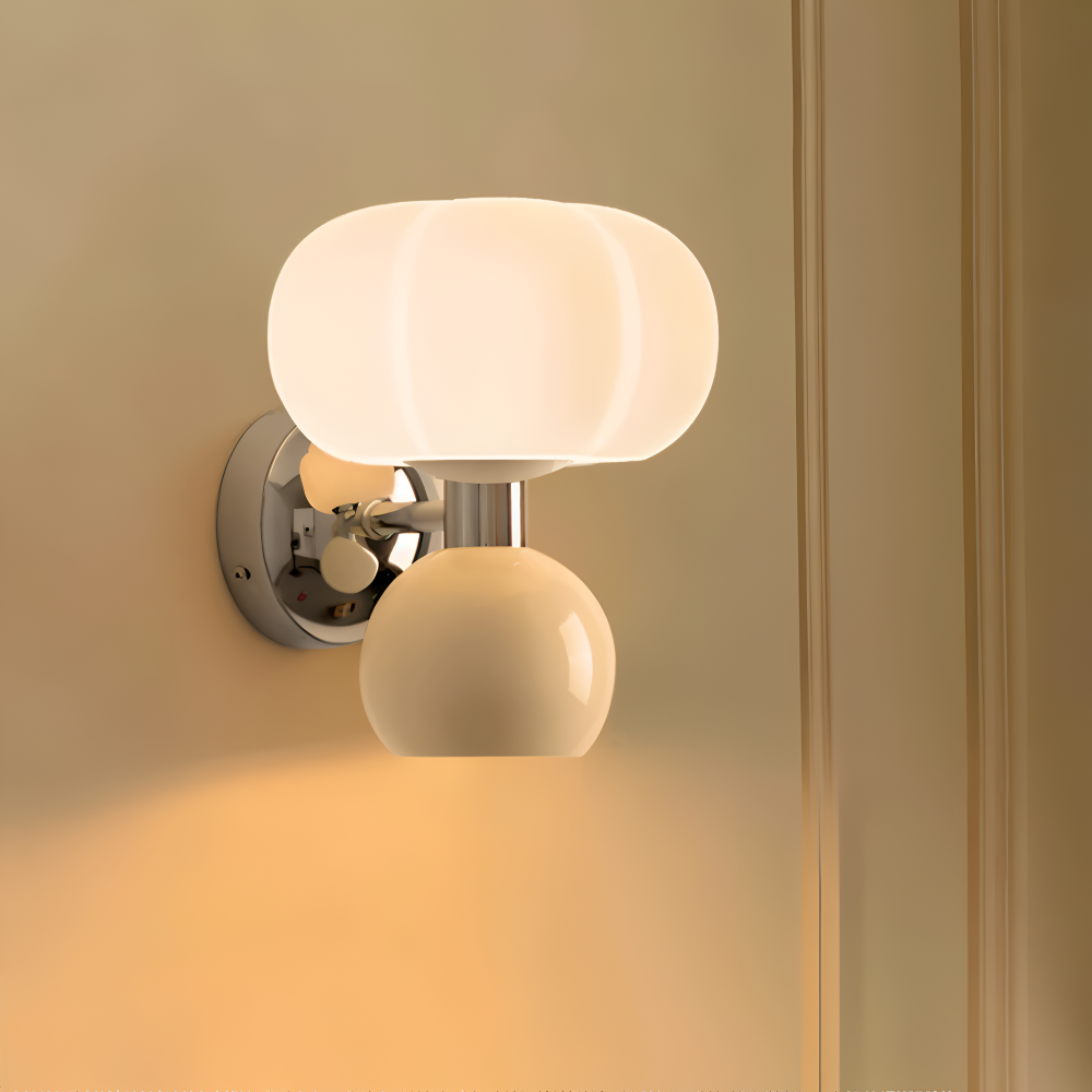 PumpaLume Væglampe – Minimalistisk LED Væglampe i Blød Pumpedesign