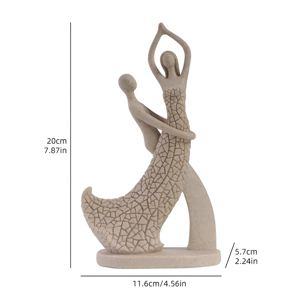 Romantisk par skulptur i sandstenslook – moderne dekoration