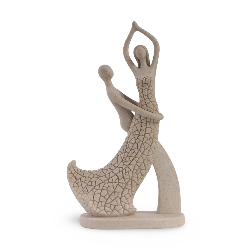 Romantisk par skulptur i sandstenslook – moderne dekoration