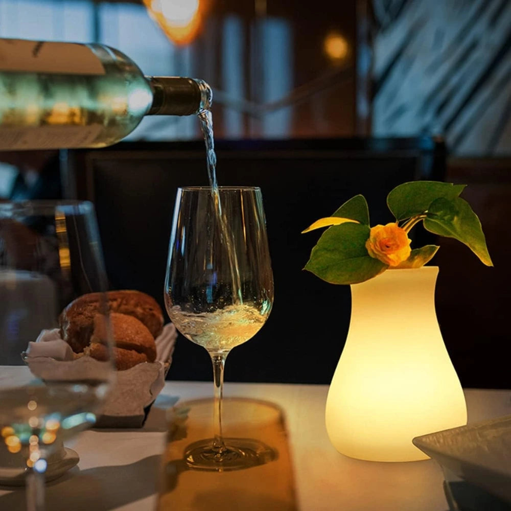 Lysende vase med LED – genopladelig vase med fjernbetjening og 16 farver