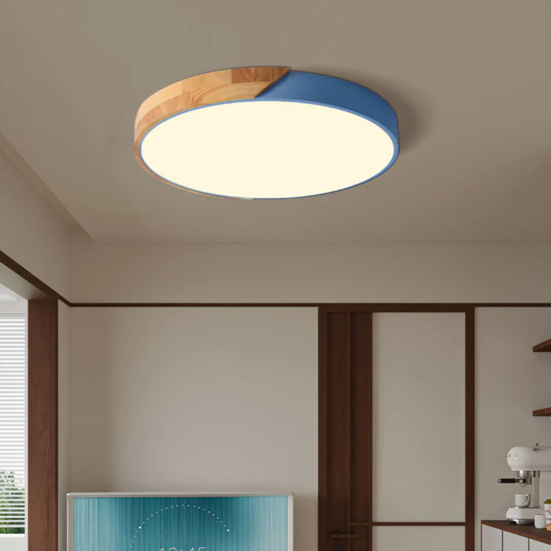 Skandinavisk LED-loftlampe i træ