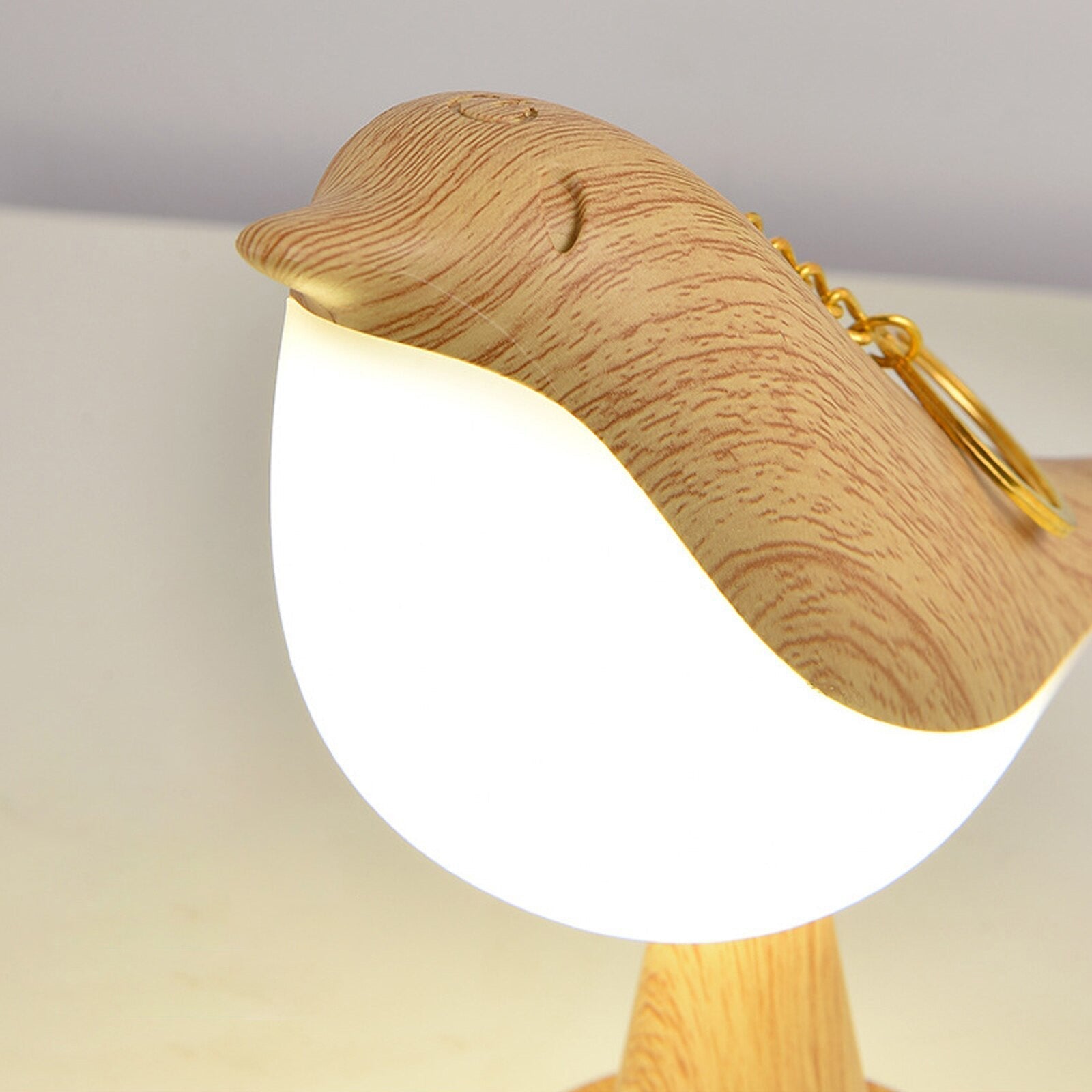 Aviara – Elegant Bordlampe med Fuglemotiv og LED-Belysning