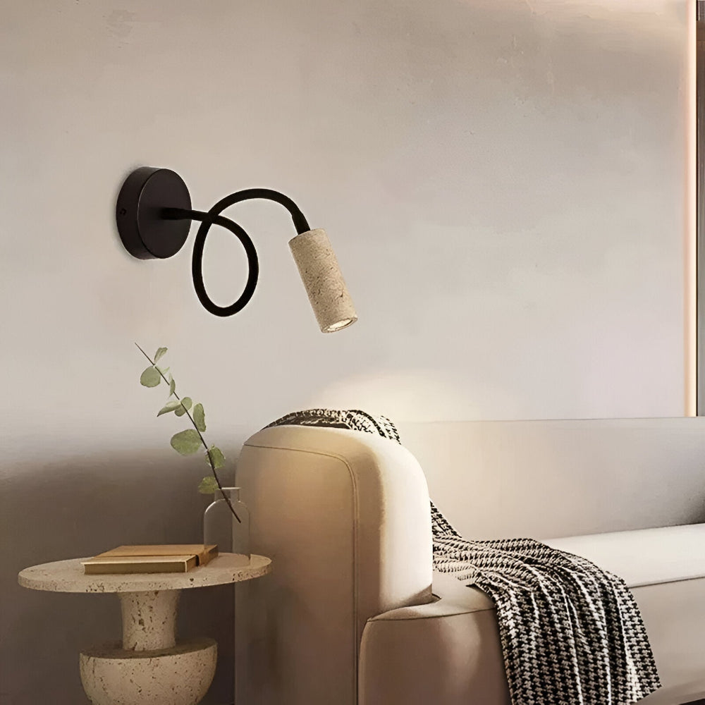 Marmor væglampe i gul travertin med elegant design
