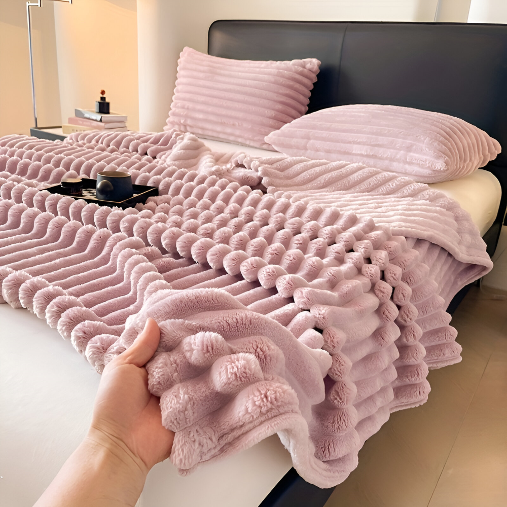 StripeEase Plaid – Ultra-blødt Fleecetæppe med Elastiske Striber