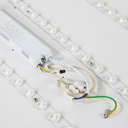 Moderne skandinavisk LED-loftlampe i abstrakt design