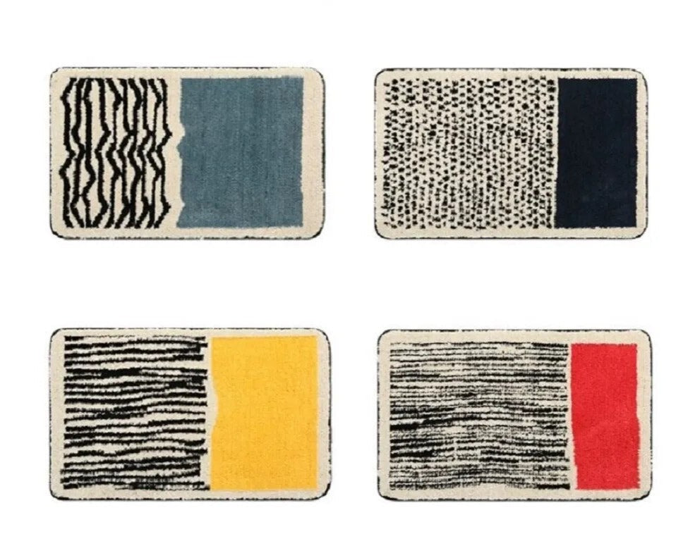 Skridsikker absorberende bademåtte med abstrakt design