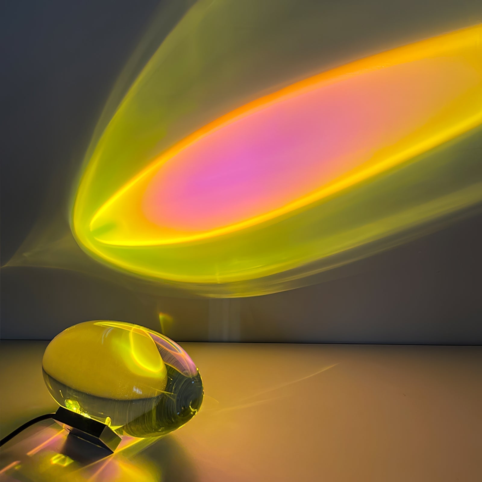 Bordlampe i krystal med LED – dekorativ lampe med stemningslys