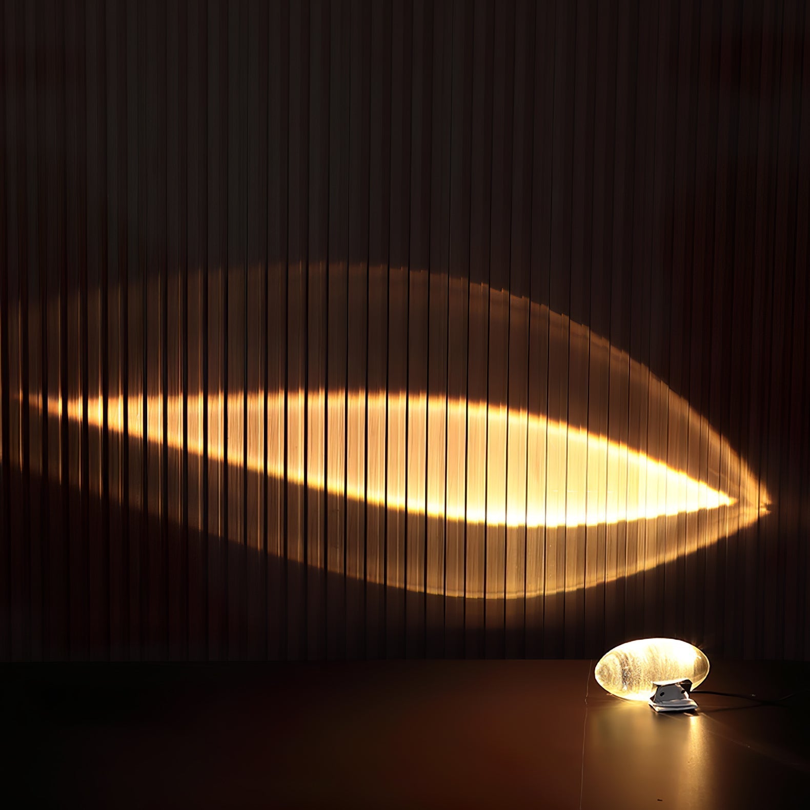 Bordlampe i krystal med LED – dekorativ lampe med stemningslys