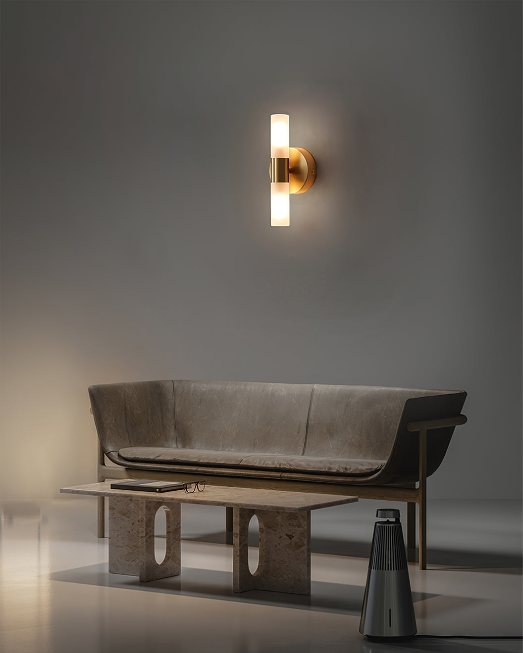 Brassia – Elegant Væglampe i Messing med Energieffektiv LED-Belysning