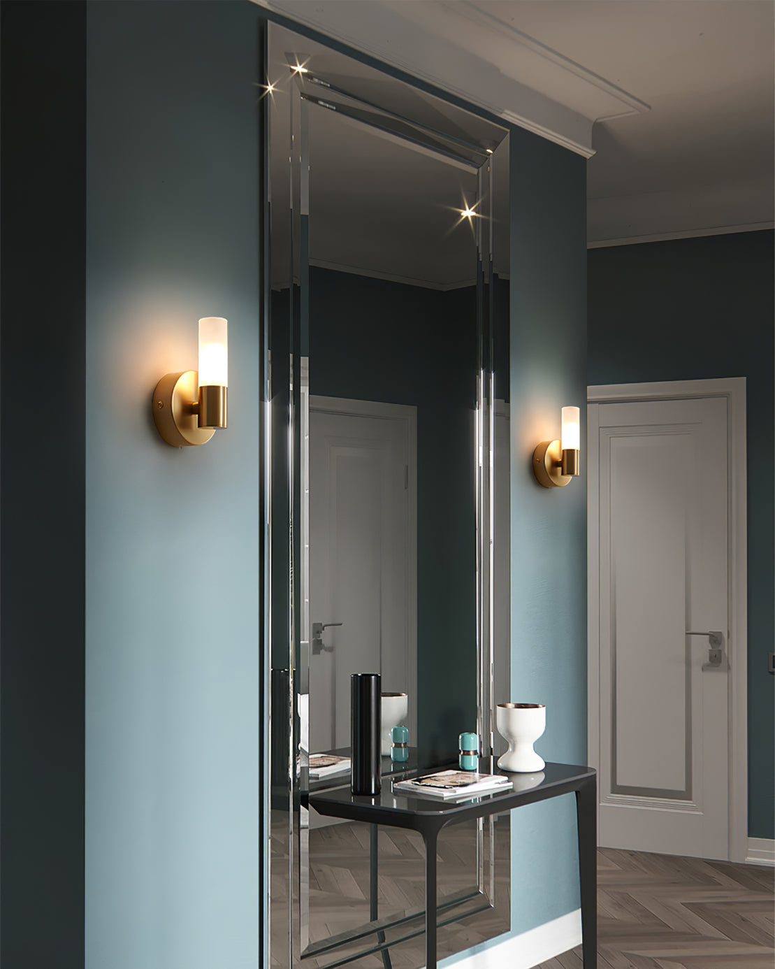 Brassia – Elegant Væglampe i Messing med Energieffektiv LED-Belysning