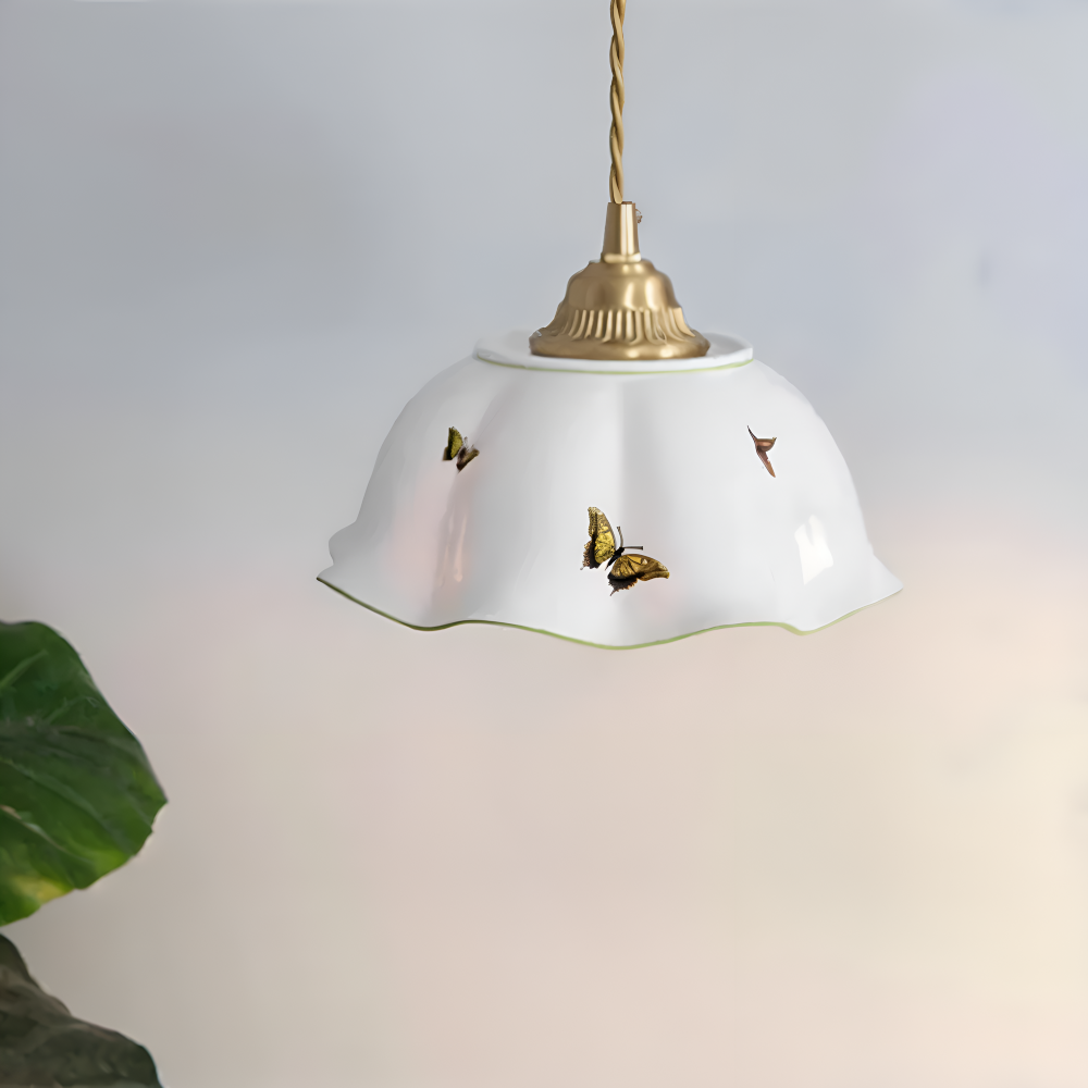 Keramisk pendellampe med sommerfugledesign – LED loftlampe i elegant stil