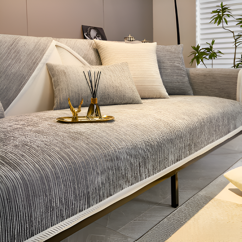 Sofaovertræk i chenille med striber – skridsikker og blød kvalitet