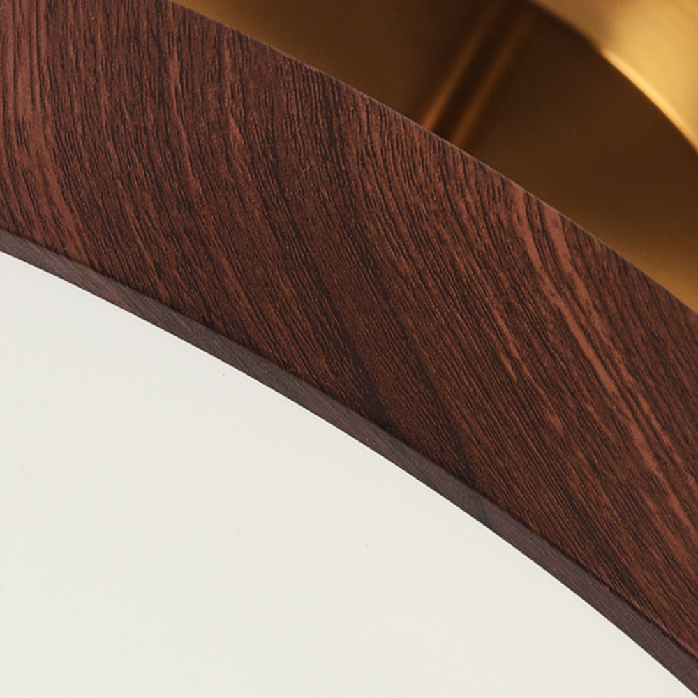 Fjell – Skandinavisk Loftlampe med Trælook & Guldfarvet Ramme