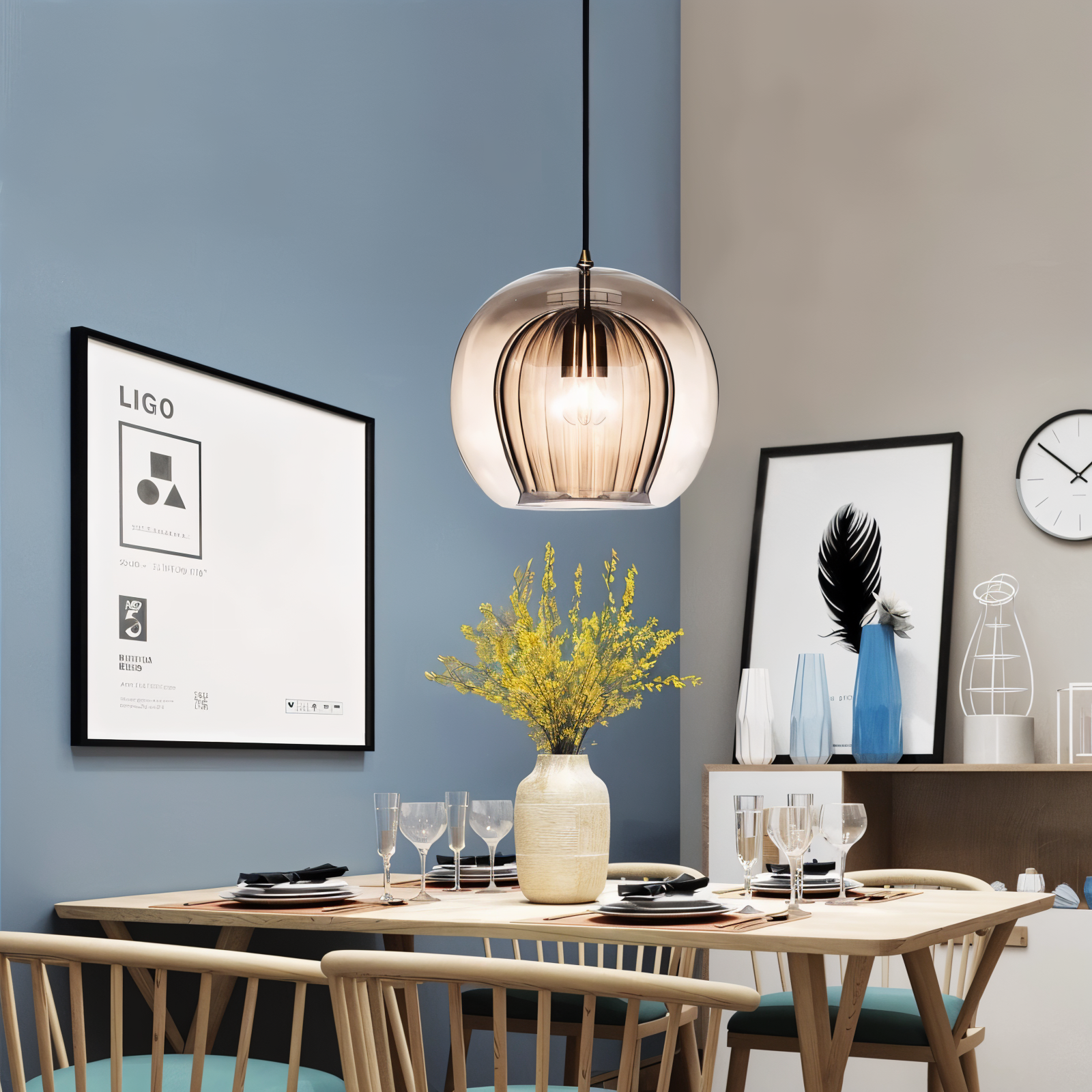 Gloréa Pendellampe – Kugleformet Glaspendel med Vintage Elegance