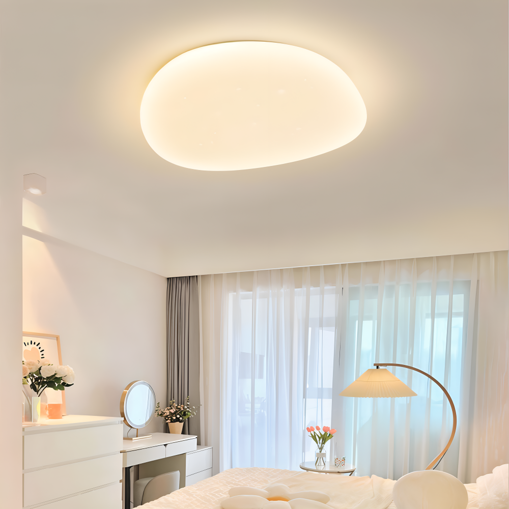 Peblira – Loftlampe med Småstensdesign og Integreret LED