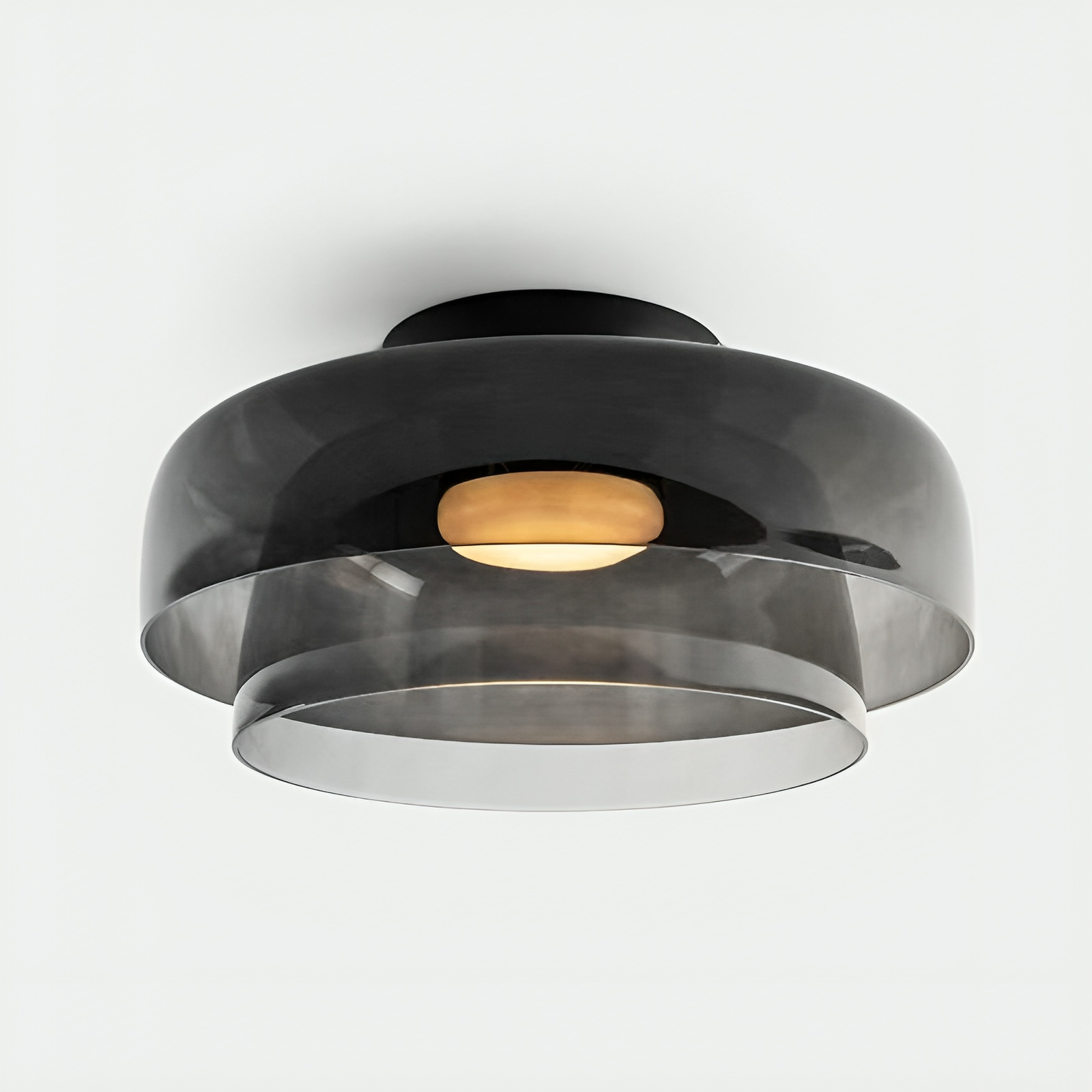 Bauhaus pendellampe med lagdelte glasskærme