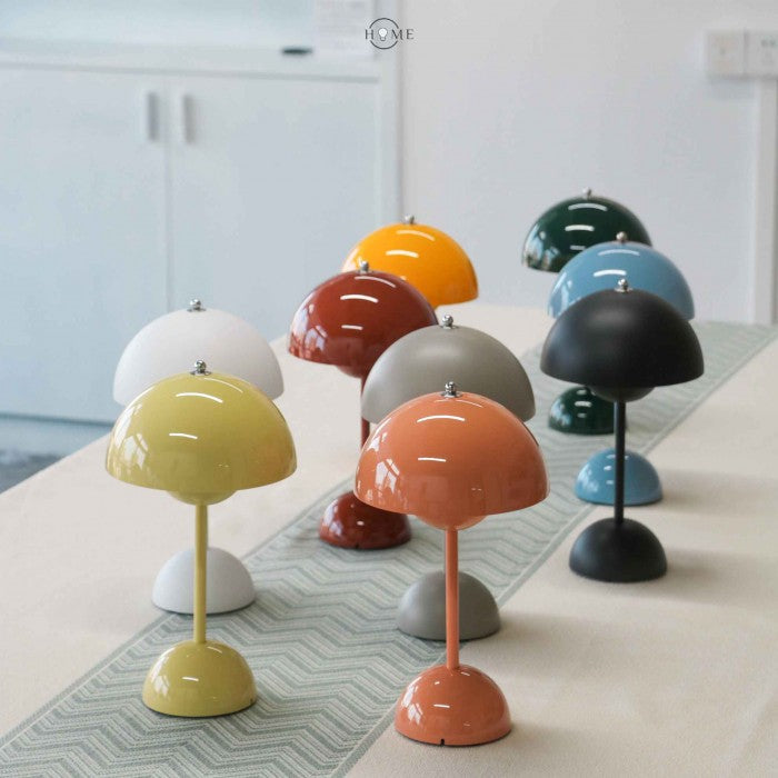 Le Refuge – Dæmpbar Trådløs Bordlampe med Elegant Urtepottedesign
