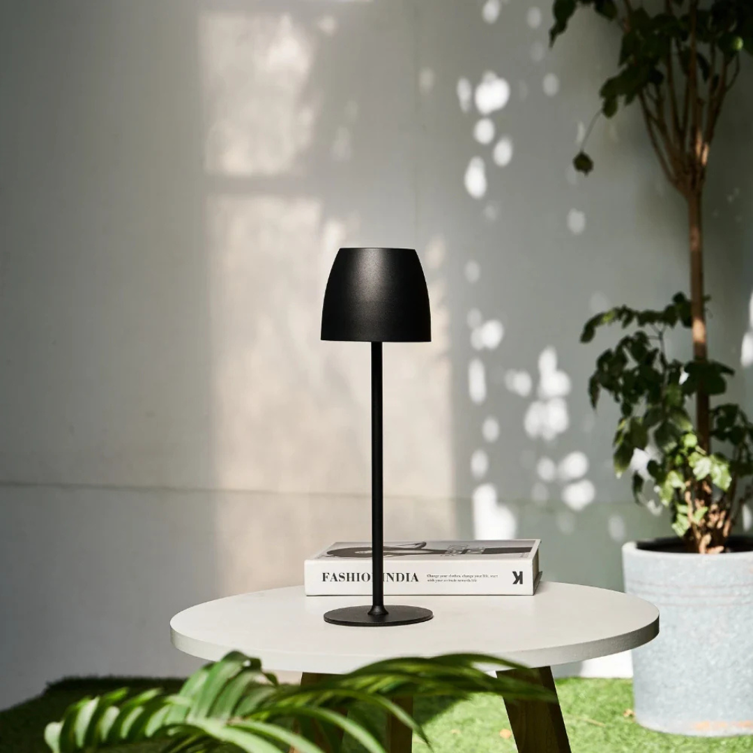 Trådløs bordlampe med dæmpbar funktion – moderne luksusdesign