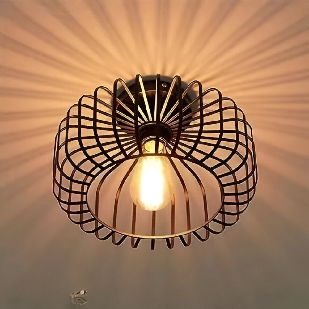 CageNova – Industriell Taklampa i Svart Metall med Burdesign