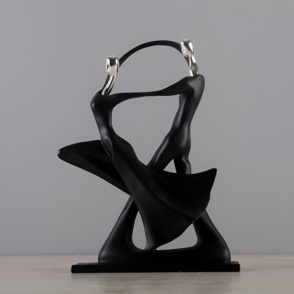 Dansende par skulptur i konstharts – moderne romantisk dekoration