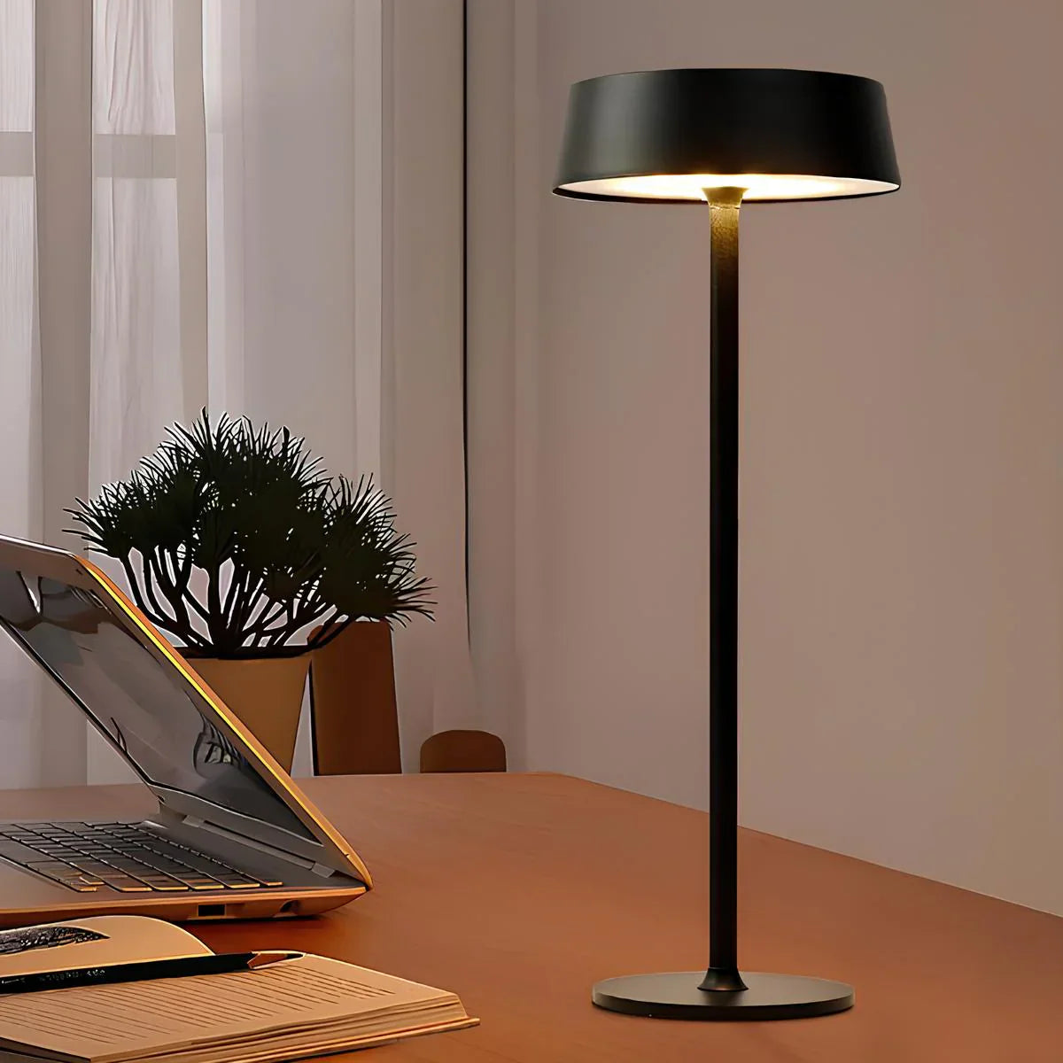 LumaTouch – Trådlös Bordslampa med Dimbar LED och Modern Design