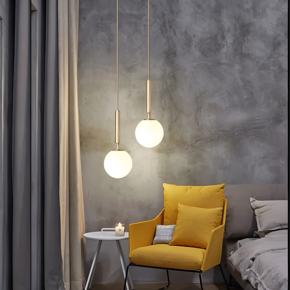 Hvid glas pendellampe – moderne nordisk design med blødt lys