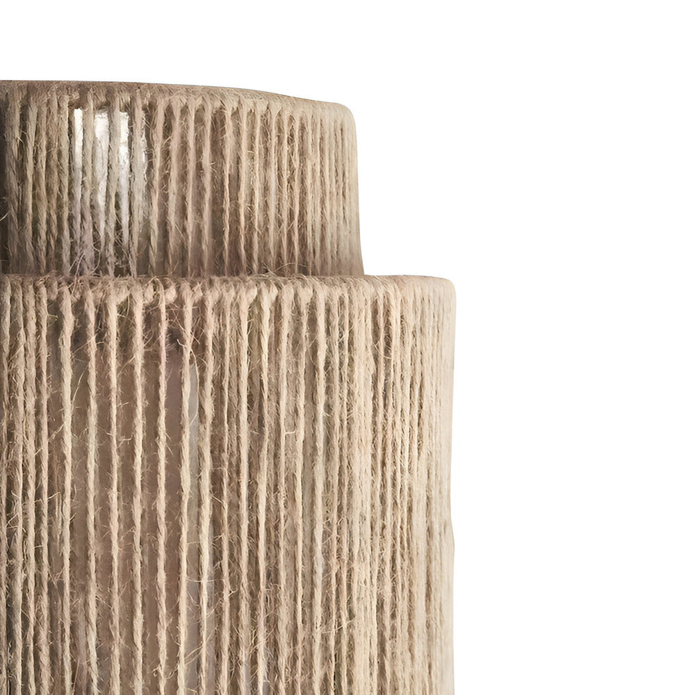 Væglampe i hamp og rattan – boho design med varm belysning
