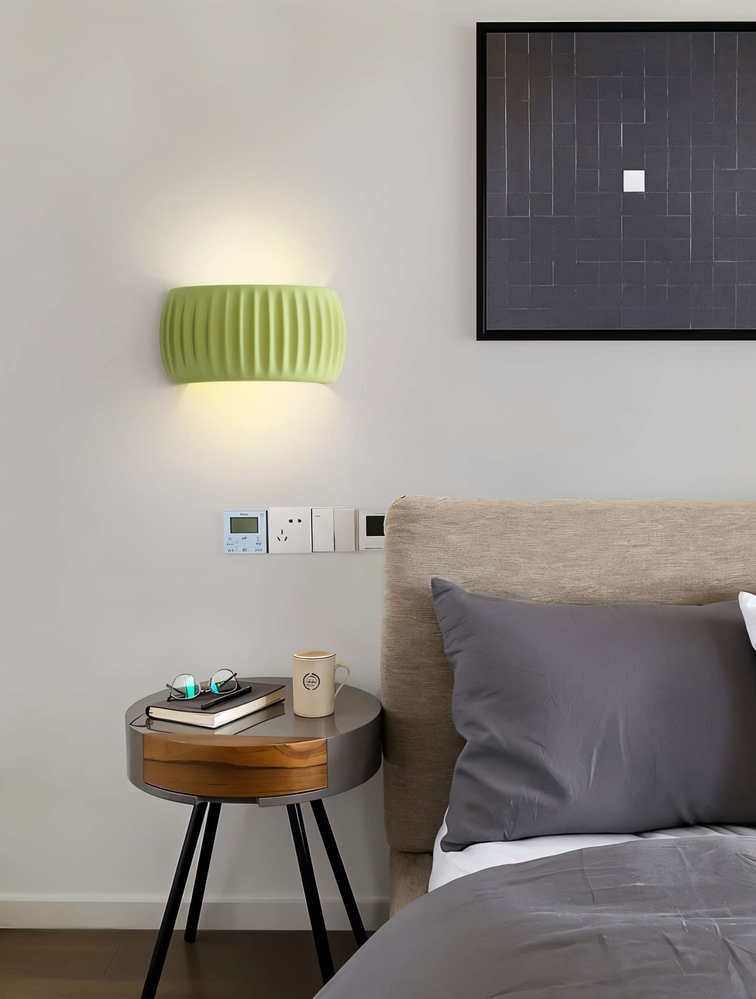 ColoraRib – Grøn Riflet Væglampe i Resin med Macaron Design & Nordisk LED