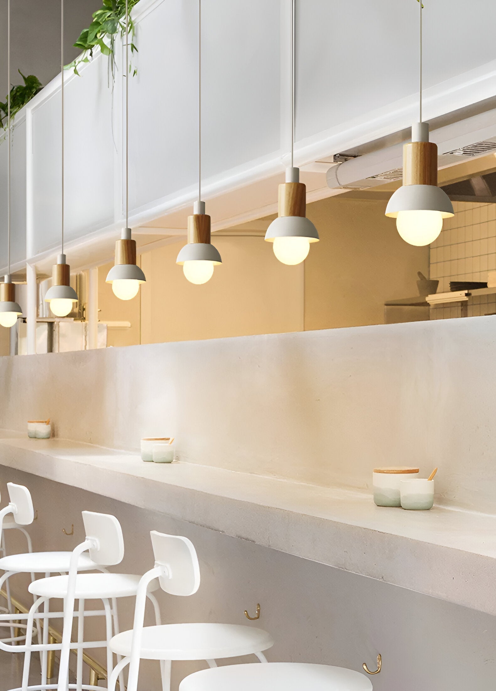 Farverig pendellampe i nordisk stil – macaron design med blødt lys