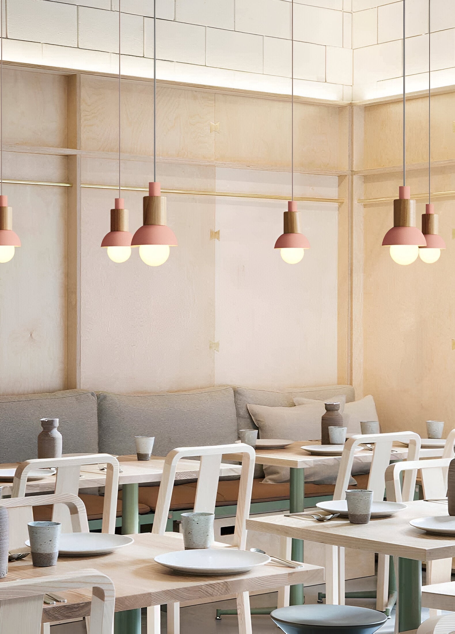 Farverig pendellampe i nordisk stil – macaron design med blødt lys