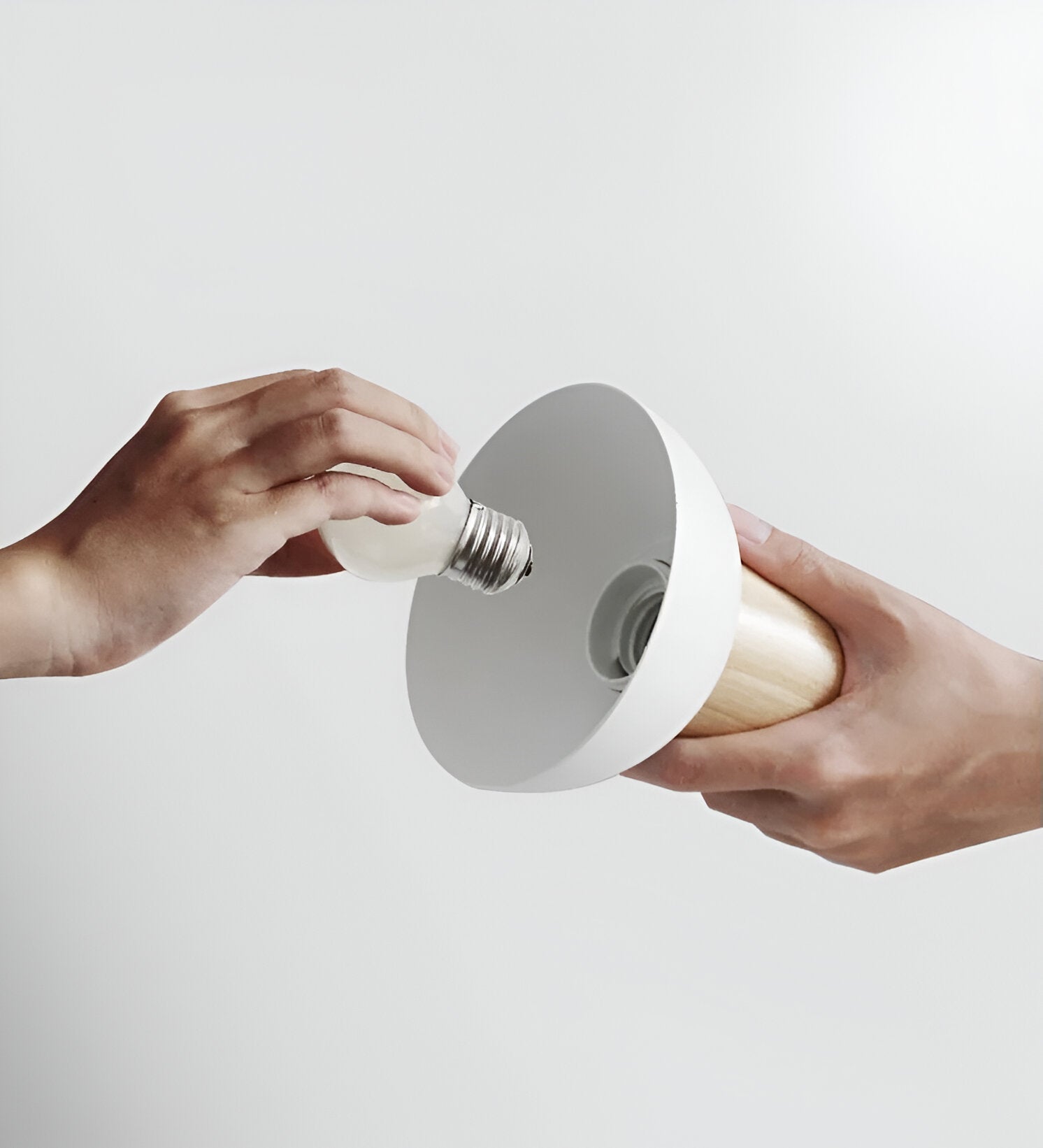 Farverig pendellampe i nordisk stil – macaron design med blødt lys