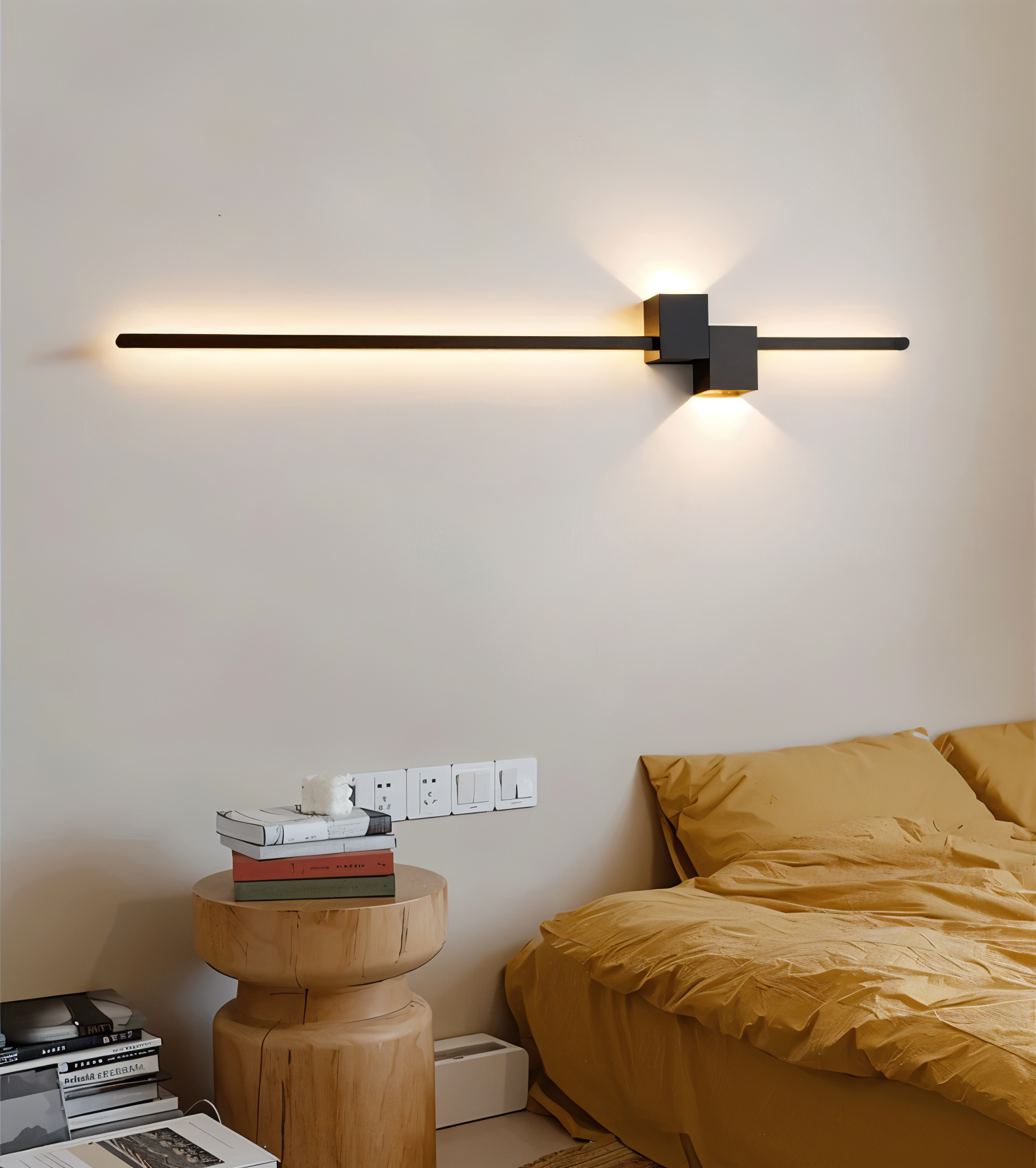 Linearo – Minimalistisk Sort LED Væglampe i Moderne Langt Design