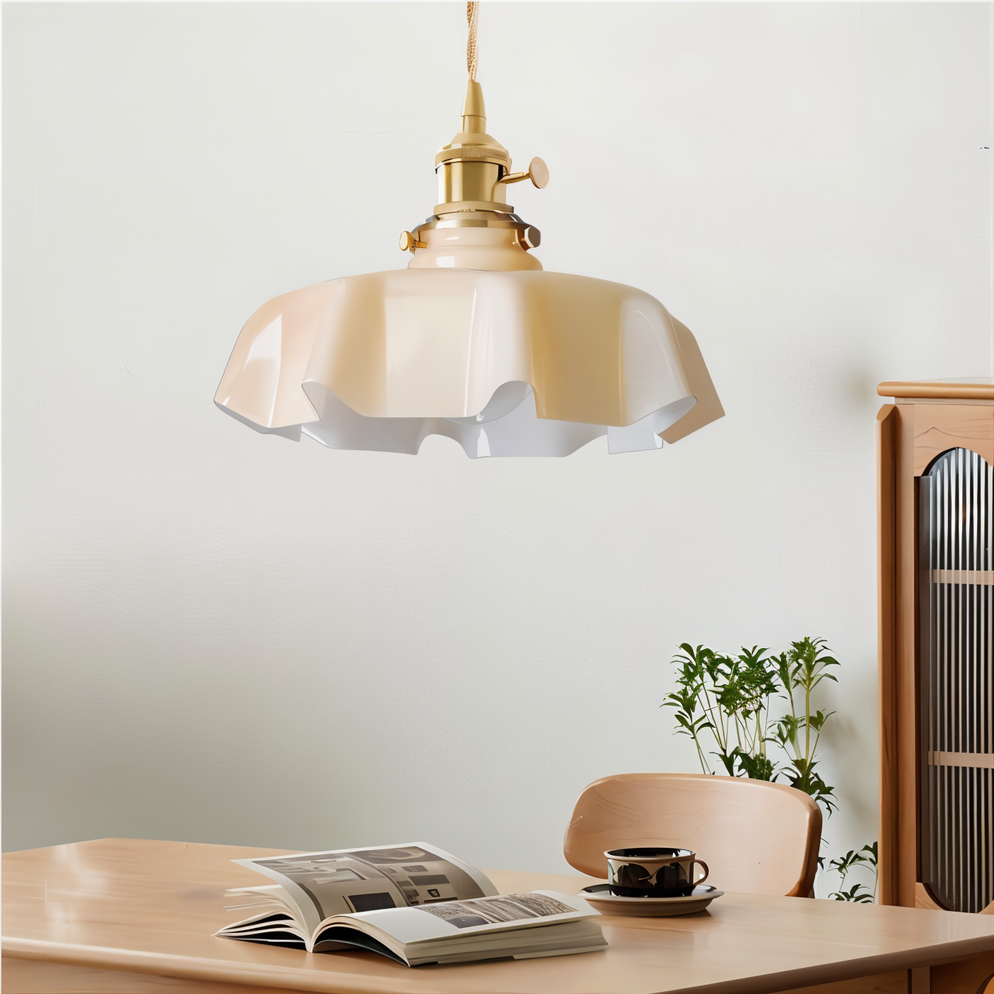Florielle Loftlampe – Retro Loftlampe i Blomsterformet Cremefarvet Glasdesign