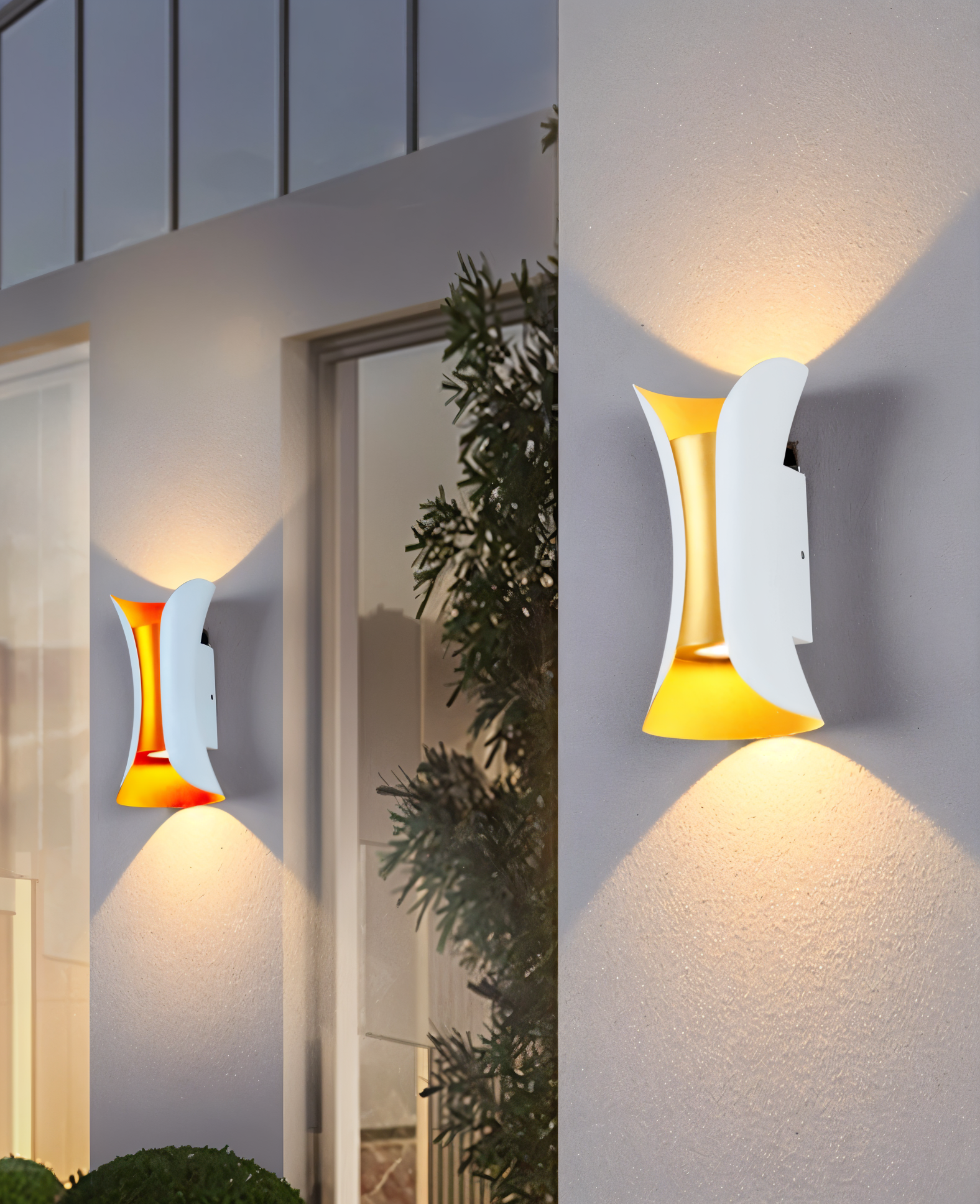 Udendørs væglampe op/ned – sort og guld LED lampe IP65