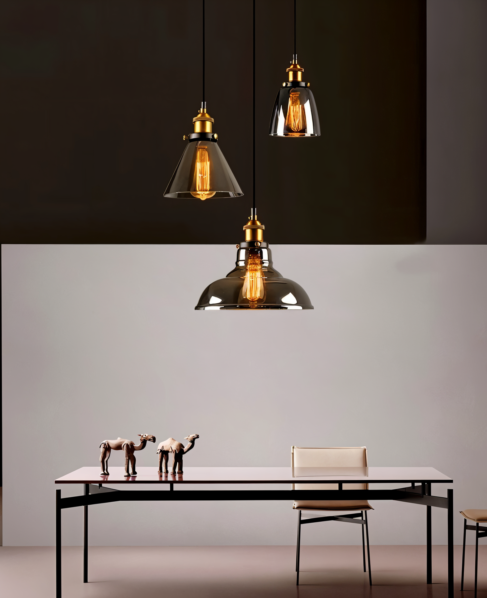 FumoLuxe Loftlampe – Vintage Loftlampe i Røgglas med Industriel Elegance