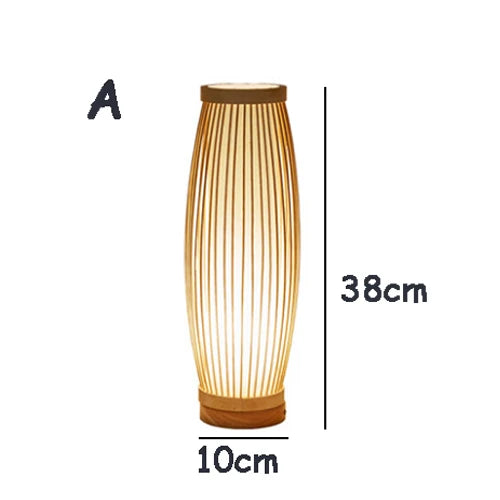 Bordlampe i bambus og træ – japansk design til rolig belysning