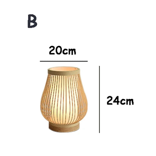 Bordlampe i bambus og træ – japansk design til rolig belysning
