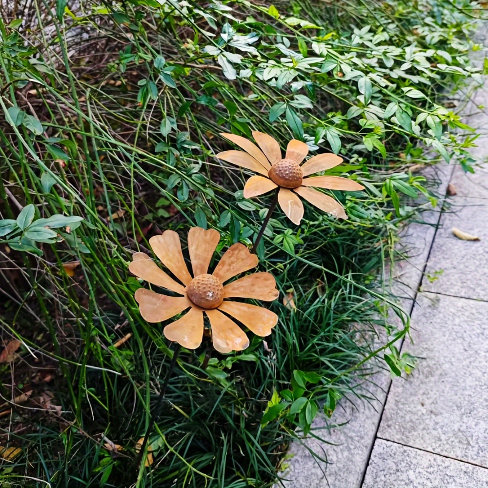 Rustikke marguerit-havespyd i metal – 5 stk.