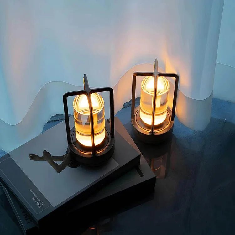 Crystelle – Krystallanterne med Dæmpbar LED og USB-opladning