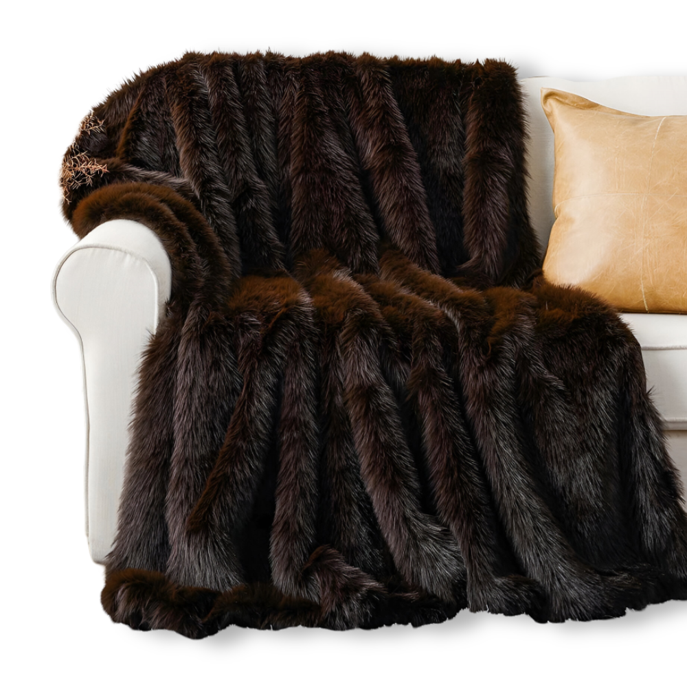 VelouraFur Luxe – Lyxig Konstpälsfilt med Elegant Velourfinish