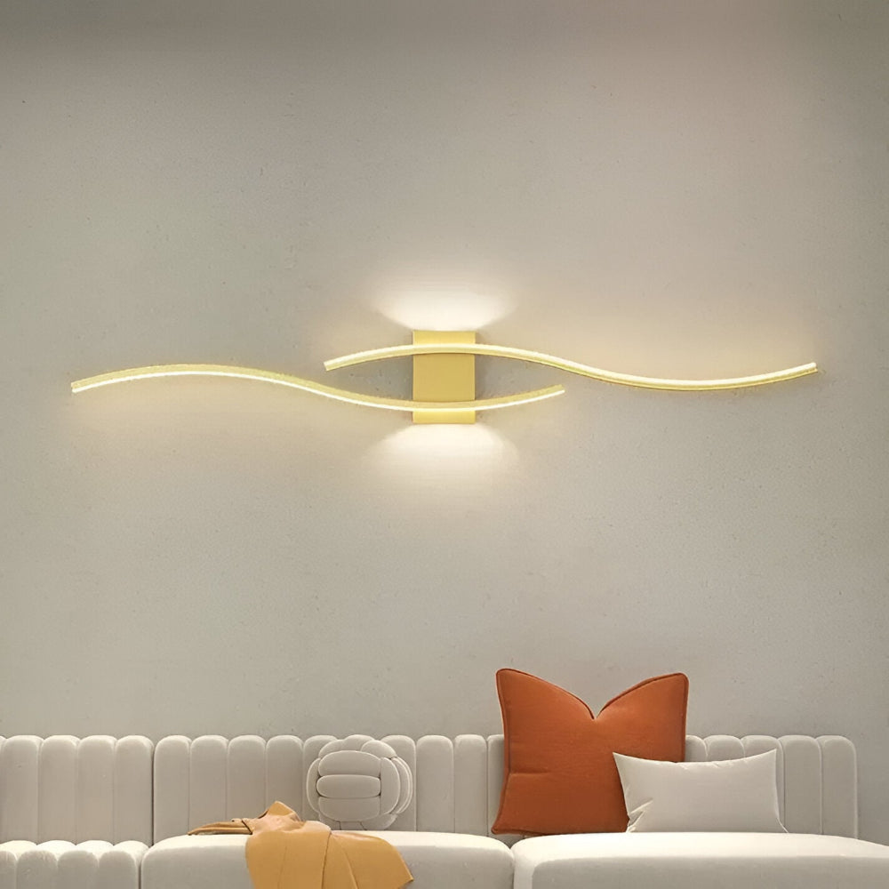 Moderne LED væglampe med elegant bølgedesign
