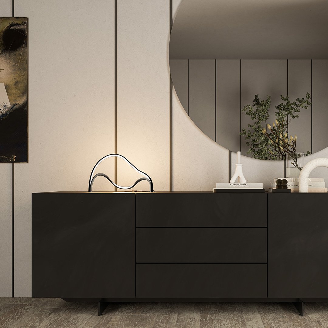 Moderne sort bordlampe – mat finish med varm hvid belysning