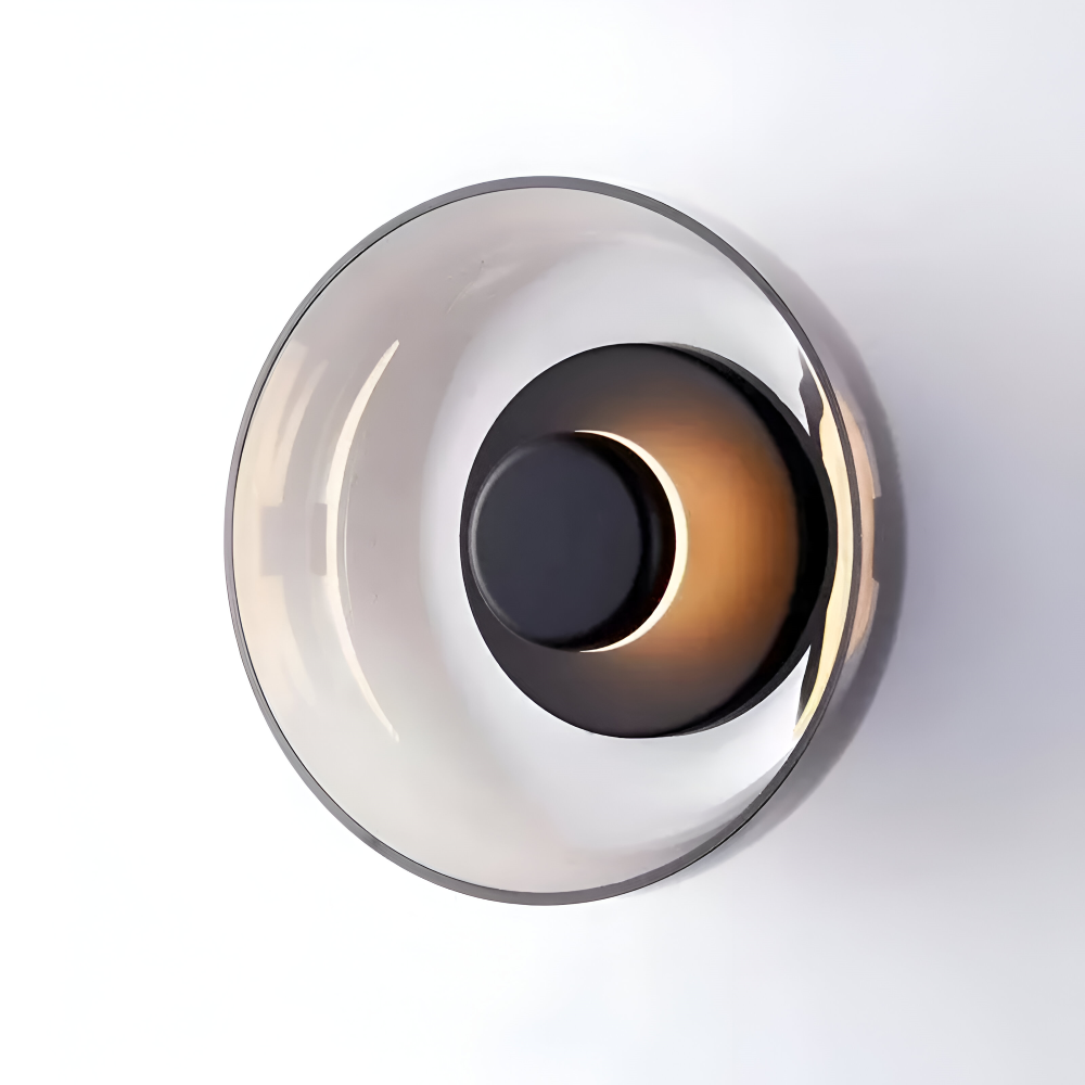 Rund LED væglampe i glas og aluminium – skandinavisk minimalistisk design
