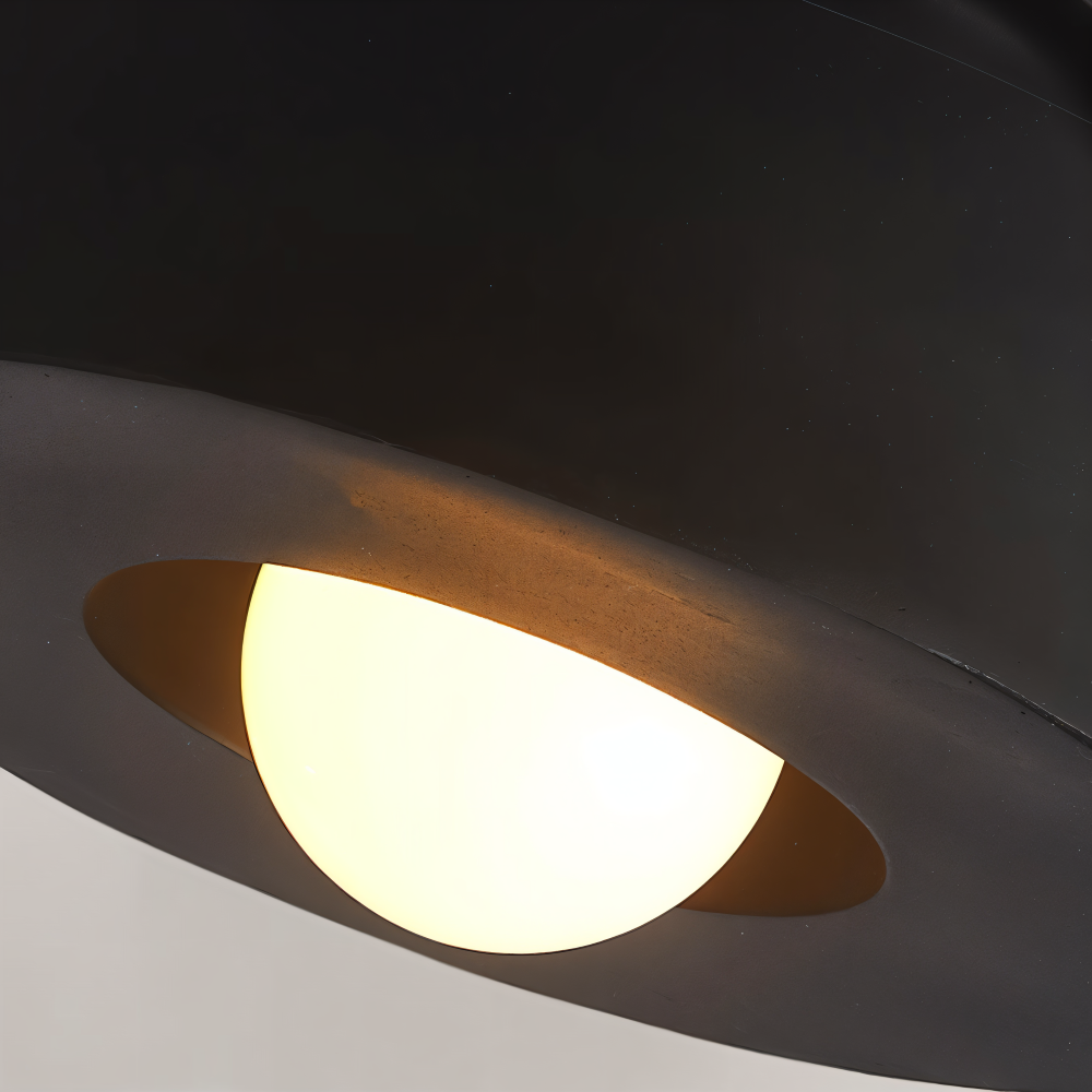 LumaHalo – Moderne Rund Loftlampe i Glas og Resin