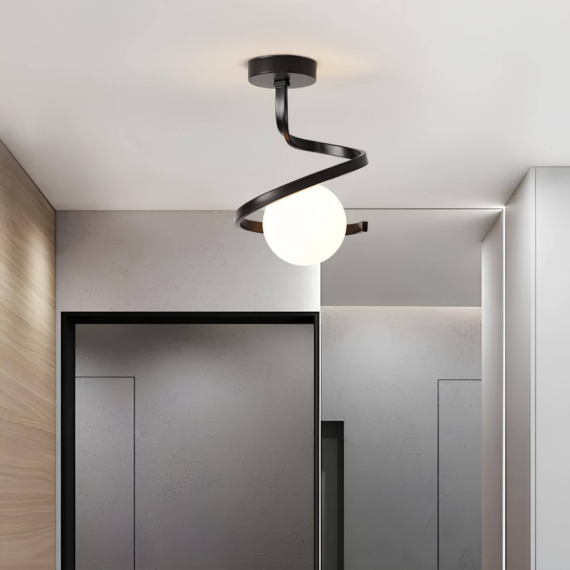 Skulpturel loftslampe med G9-glaskuppel