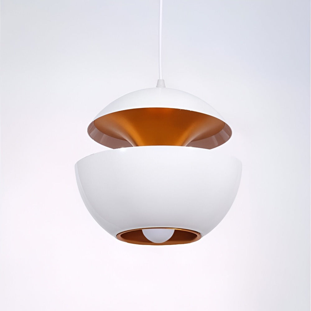 Pendellampe i sort og hvid metal – moderne loftlampe i kunstnerisk design